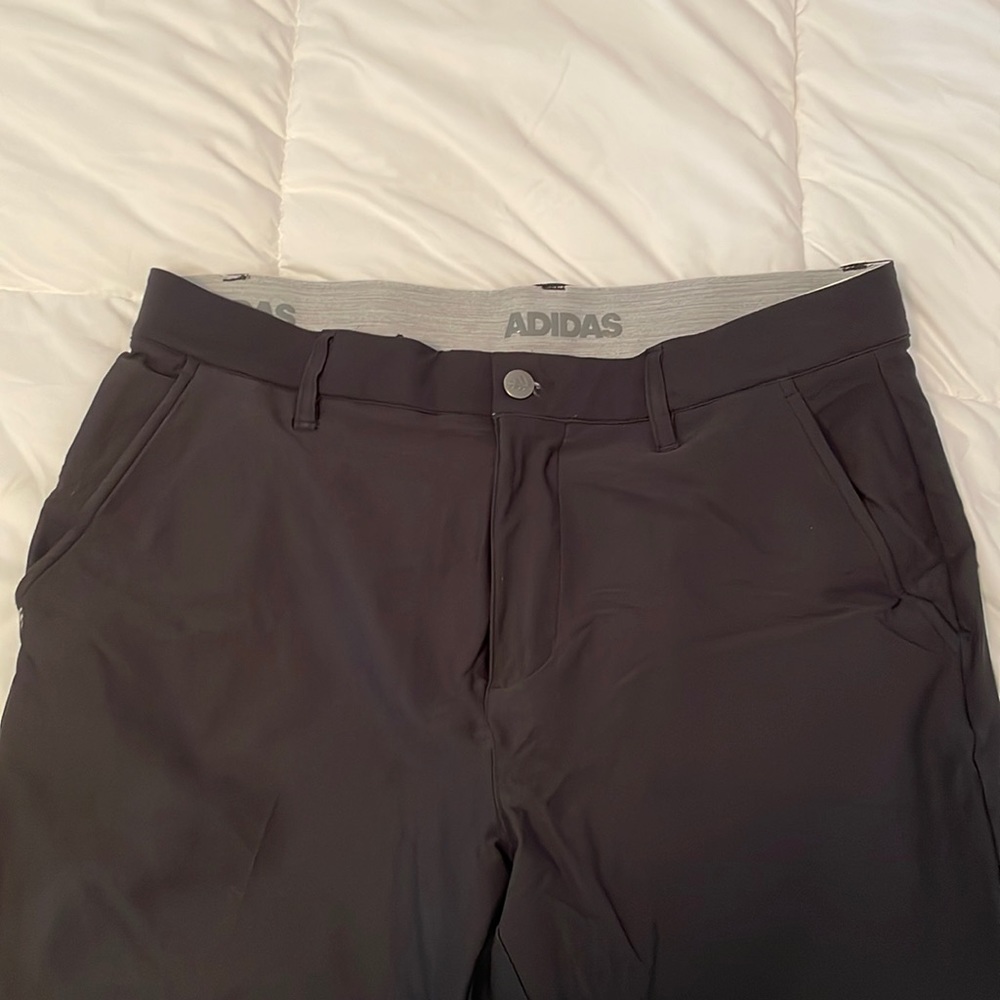 Men’s black golf pants